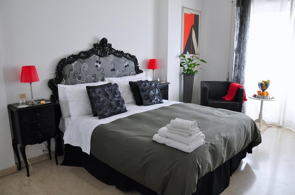 Gallery Guesthouse Рим Екстер'єр фото